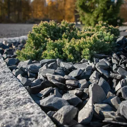 Liuskekivikate, Orivesi musta, 500 kg, 10-40 mm myllytetty koristekivi - Koristekivet - 4300 - 1