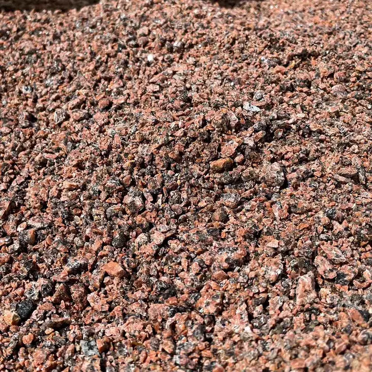 Kivituhka, punainen 0-8 mm, 1000 kg, suursäkki - Kivituhka - 3050 - 1