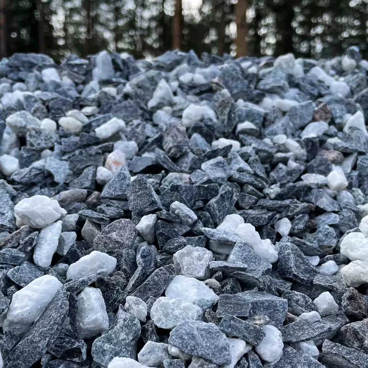 Koristekivi grafiitti - valkoinen 8-16 mm sepeli 800kg suursäkki - Koristekivet - 4000 - 1