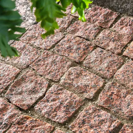 Noppakivi punainen 10x10x10 cm graniitti, Kotimainen Taivassalon punainen luonnonkivi - Noppakivet ja nupukivet - 2981 - 1