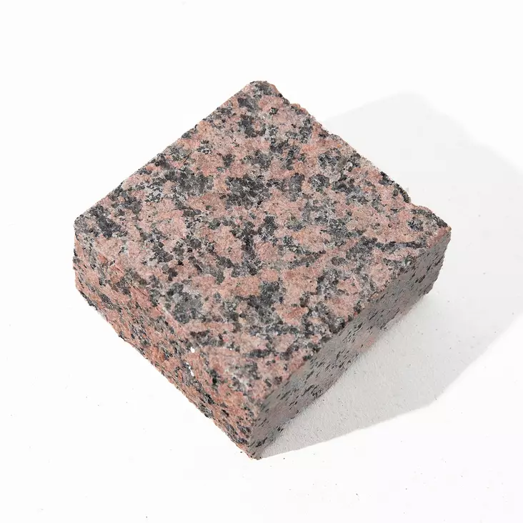 Graniitti Noppakivi Mitallistettu Taivassalon Punainen | Poltettu yläpinta - Noppakivet ja nupukivet - 4271 - 1
