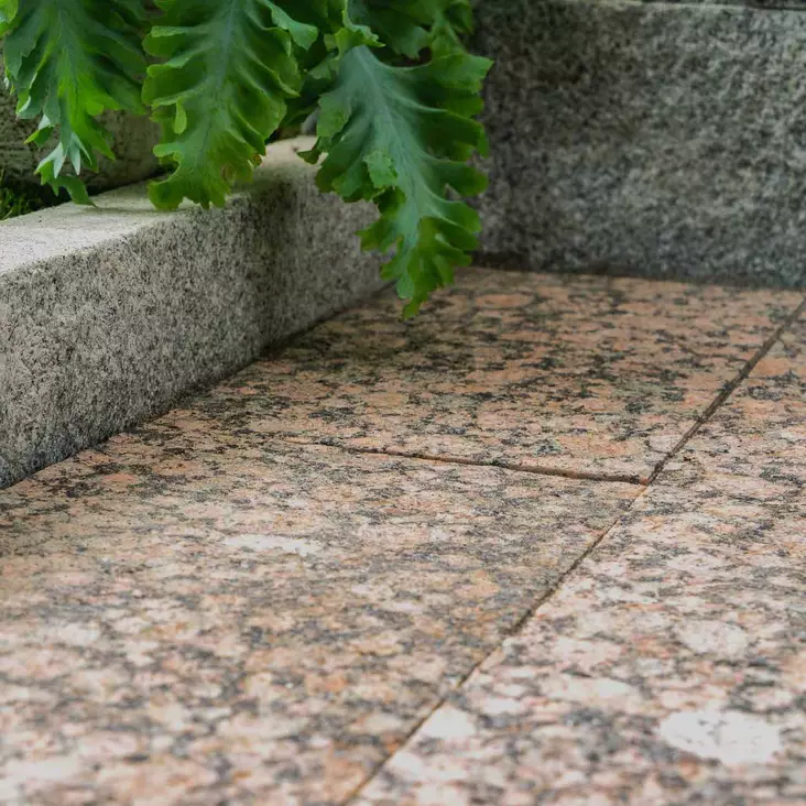 Graniittilaatta Ylämaan ruskea, 300x600x20 mm poltettu luonnonkivilaatta - Graniittilaatat - 4082 - 1