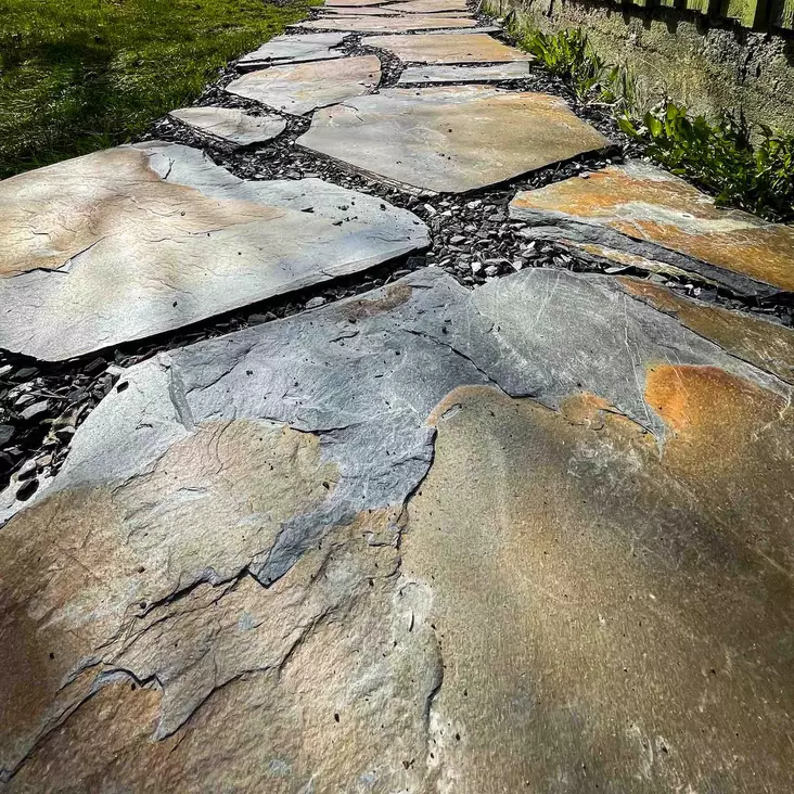 Liuskekivi Oriveden Sisu Rust XL, 3-6 cm, Pihakivi, 10m2 pakkaus - Liuskekivet - 3095 - 1