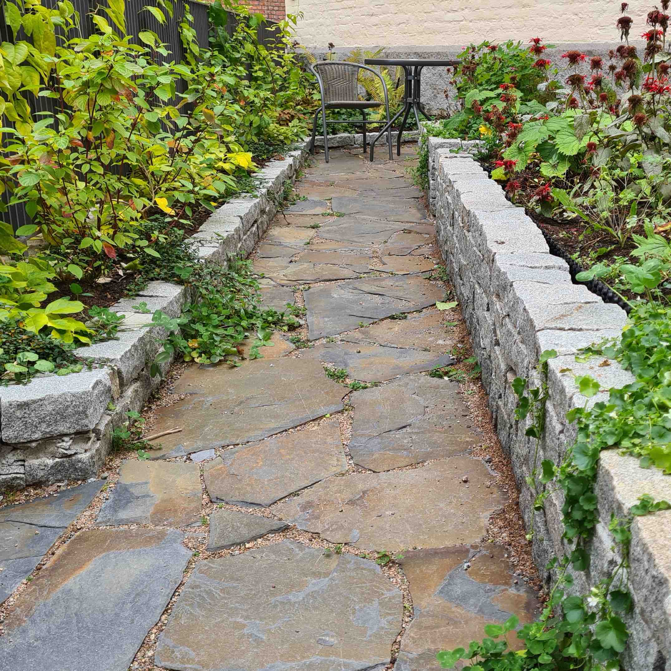 Liuskekivi Sisu Rust Oriveden Ruskea 3 5 Cm Pihakivi 5m2 Pakkaus 