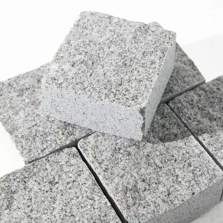 Graniitti Noppakivi Kurun Harmaa Mitallistettu - Yläpinta lohkottu - Sivut sahattu - Noppakivet ja nupukivet - 4268 - 1