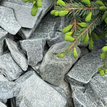 Liuskekivikate, Harmaa huurros, 500 kg, 20-60 mm myllytetty koristekivi - Koristekivet - 4278 - 2